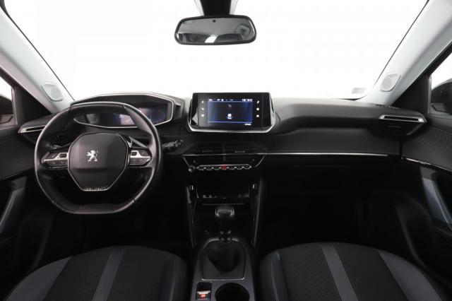 Peugeot 2008 image 7