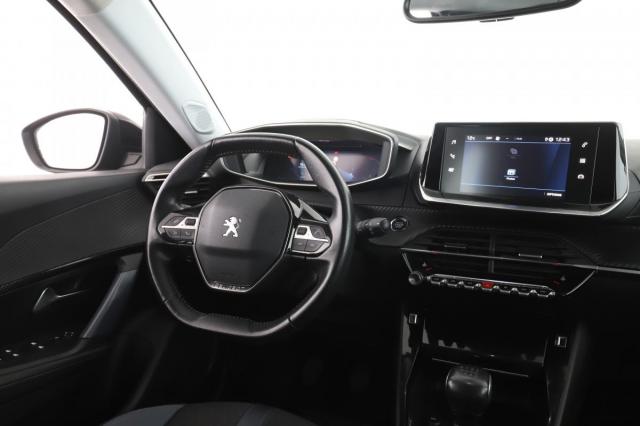 Peugeot 2008 image 5
