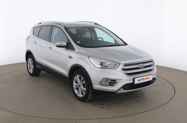Ford Kuga image 3