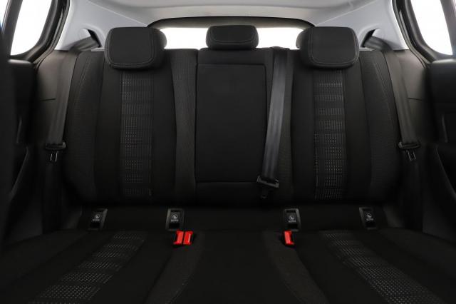 Peugeot 308 image 6