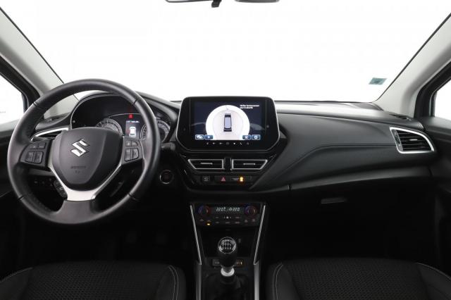 Suzuki S-Cross image 9