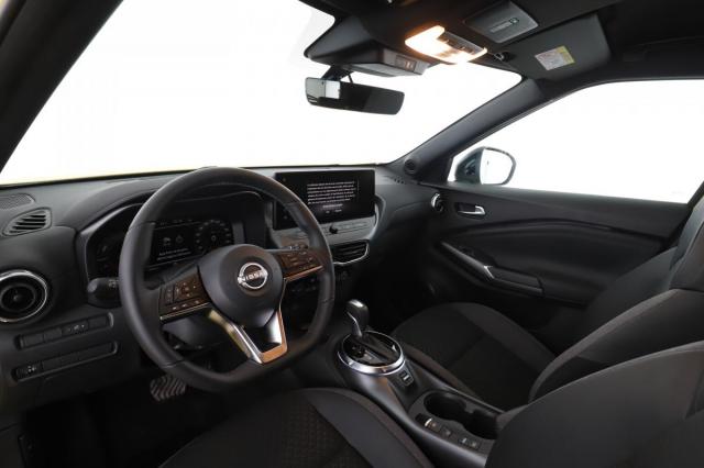 Nissan Juke image 7