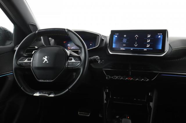 Peugeot 2008 image 2