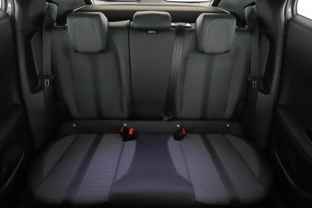 Peugeot 2008 image 3