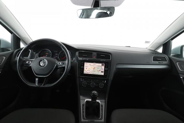 Volkswagen Golf Sw image 8
