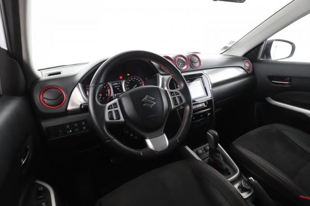 Suzuki Vitara image 5