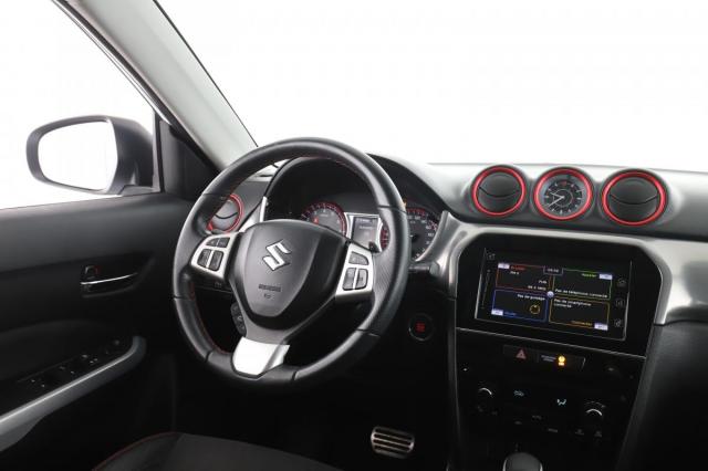 Suzuki Vitara image 1