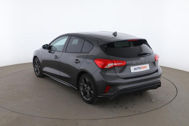 Ford Focus image 5