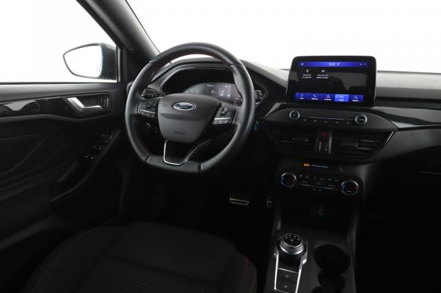 Ford Focus image 9