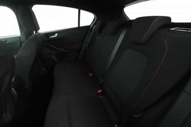 Ford Focus image 1