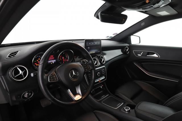 Mercedes Benz Gla image 7