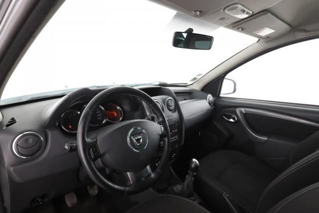 Dacia Duster image 8