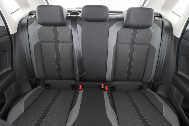 Volkswagen Polo image 6