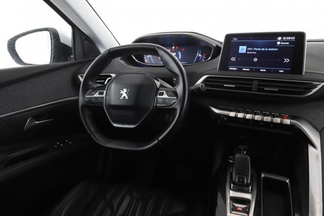 Peugeot 3008 image 2