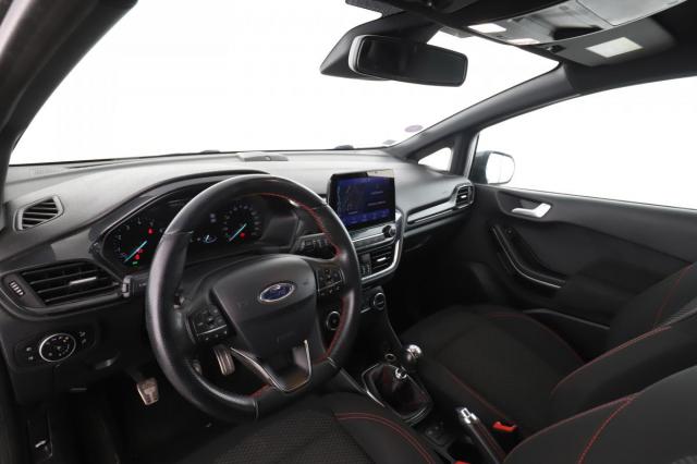 Ford Fiesta image 6