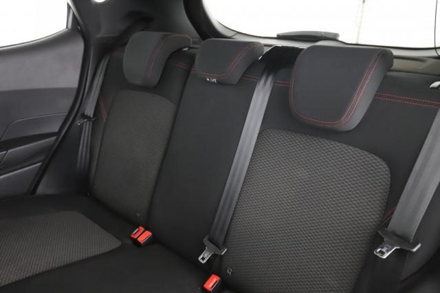 Ford Fiesta image 5