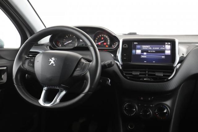 Peugeot 208 image 2