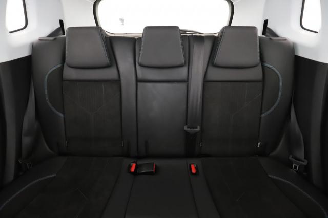 Peugeot 2008 image 7