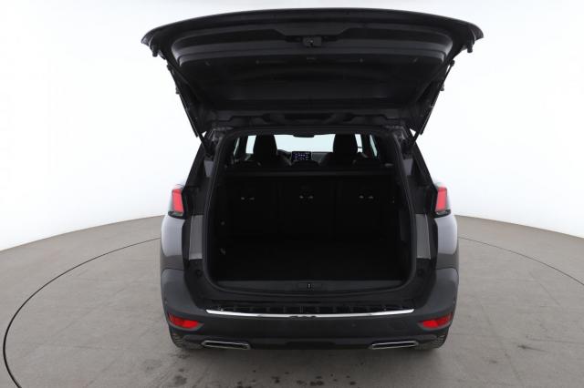 Peugeot 5008 image 2