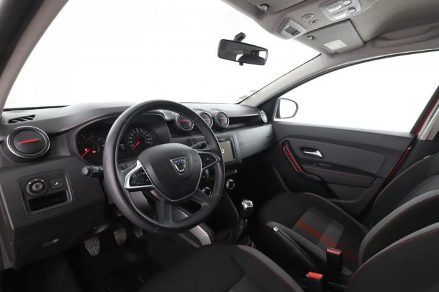 Dacia Duster image 4