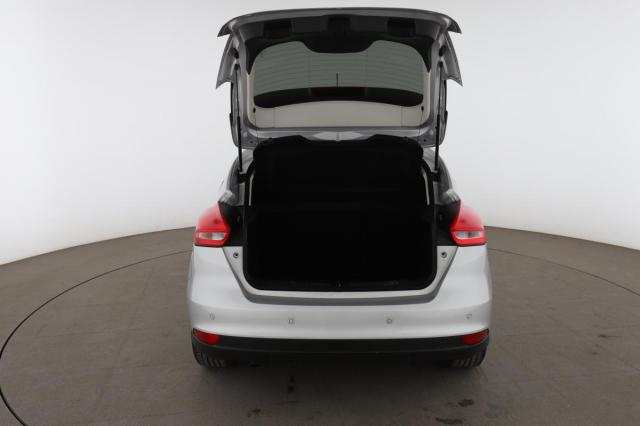 Ford Focus image 2