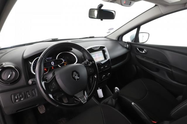 Renault Clio Estate image 5