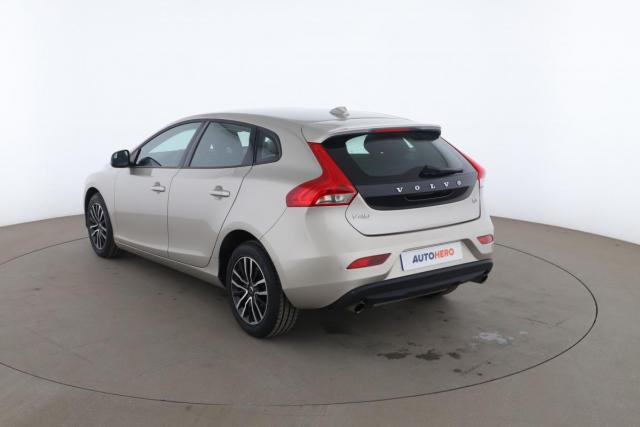 Volvo V40 image 7