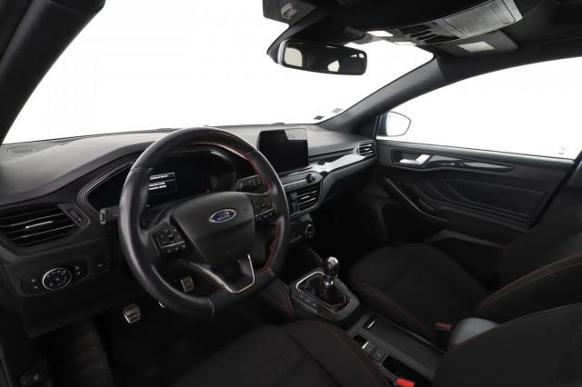 Ford Focus image 9