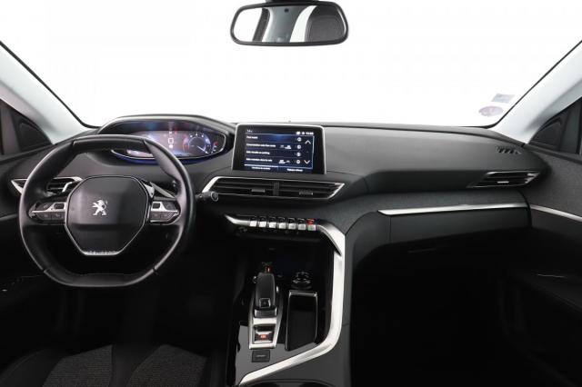 Peugeot 3008 image 2