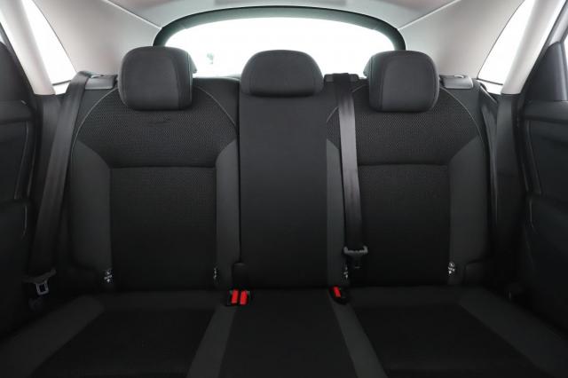 Citroen C4 image 8