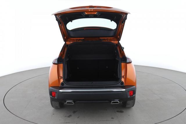 Peugeot 2008 image 1