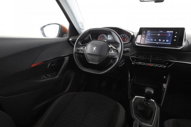Peugeot 2008 image 4
