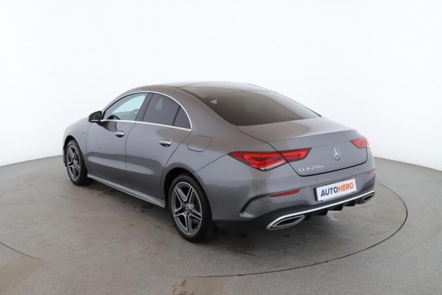 Mercedes Benz Cla image 7