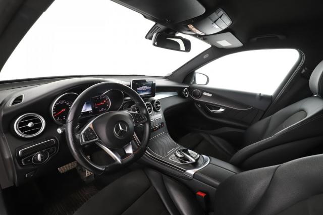 Mercedes Benz Glc image 8