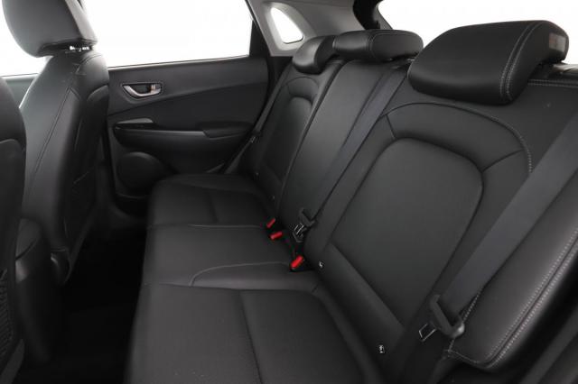 Hyundai Kona image 9