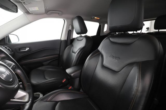Jeep Compass image 8