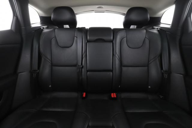 Volvo V40 image 6