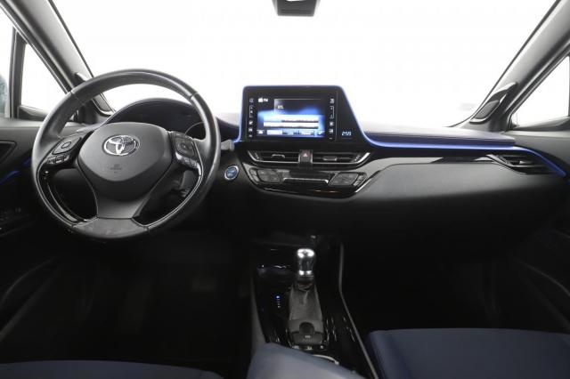 Toyota C-Hr image 5