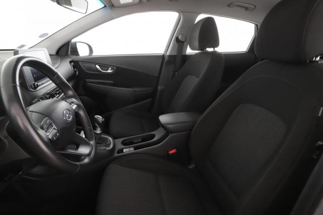 Hyundai Kona image 5
