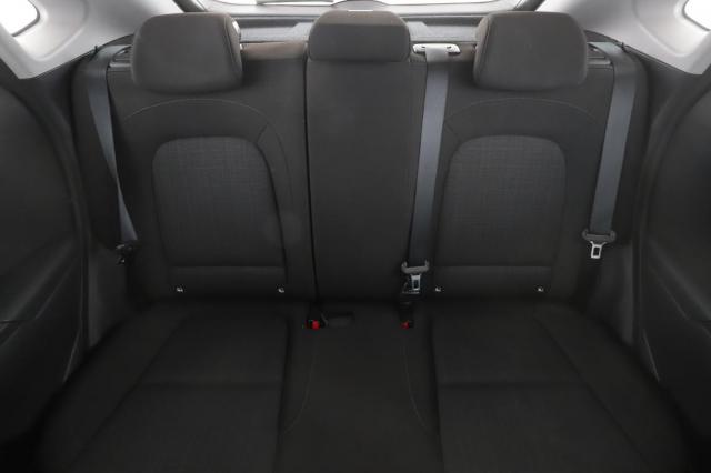 Hyundai Kona image 2