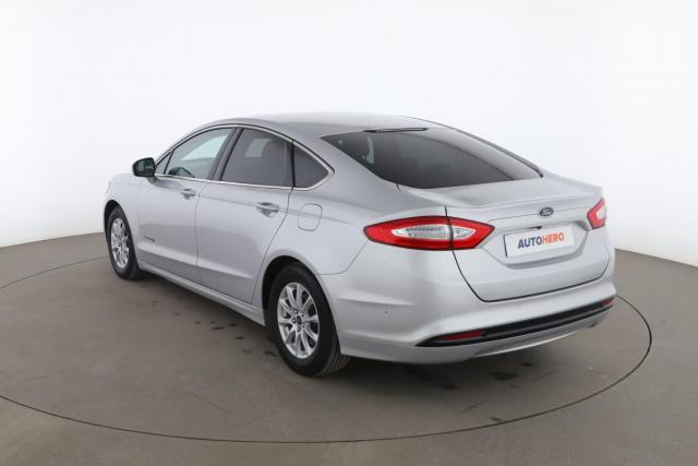 Ford Mondeo image 5