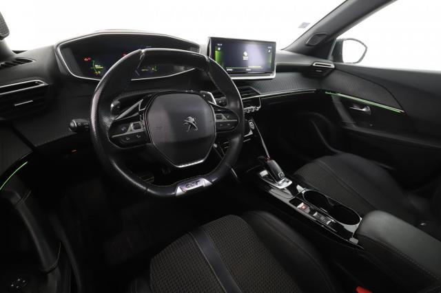 Peugeot 2008 image 9