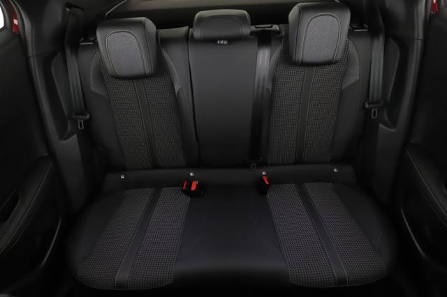 Peugeot 2008 image 5