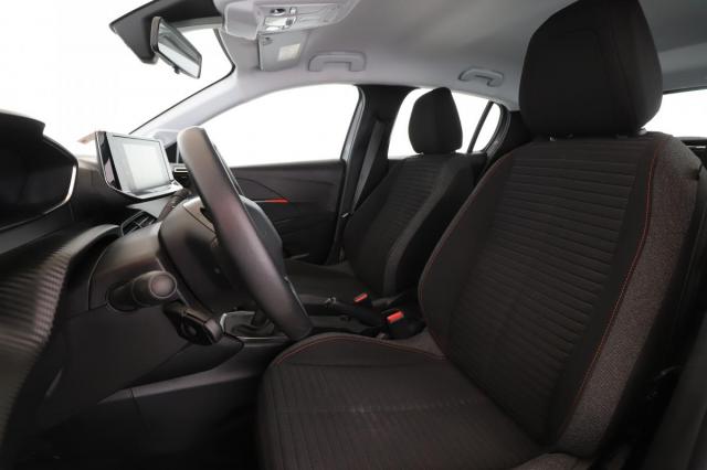 Peugeot 208 image 3