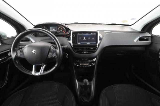 Peugeot 208 image 4