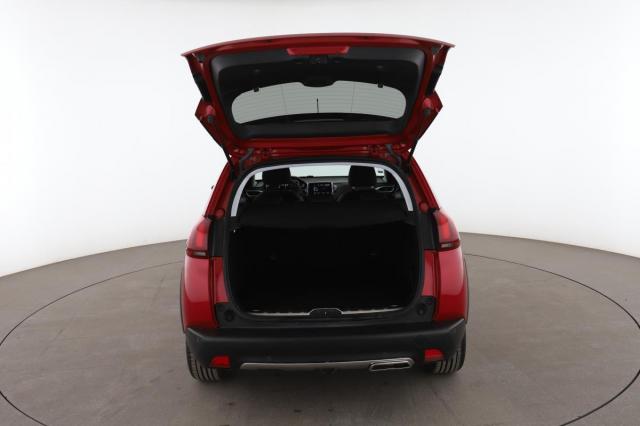 Peugeot 2008 image 7