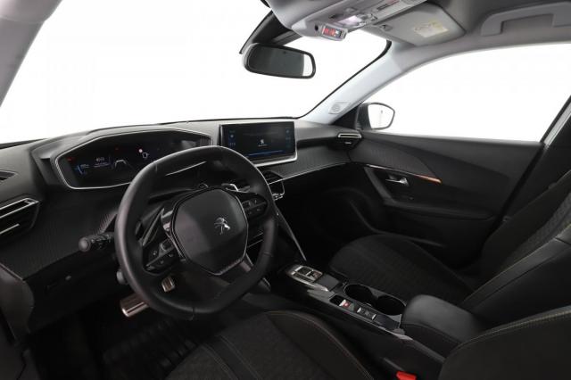 Peugeot 2008 image 1