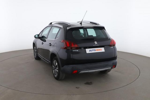 Peugeot 2008 image 6