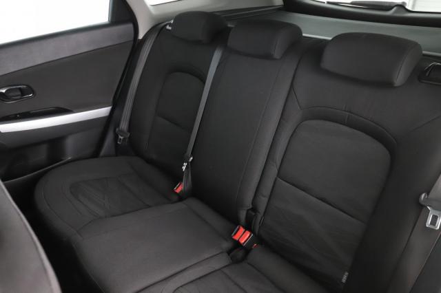 Kia Cee'D_sw image 2