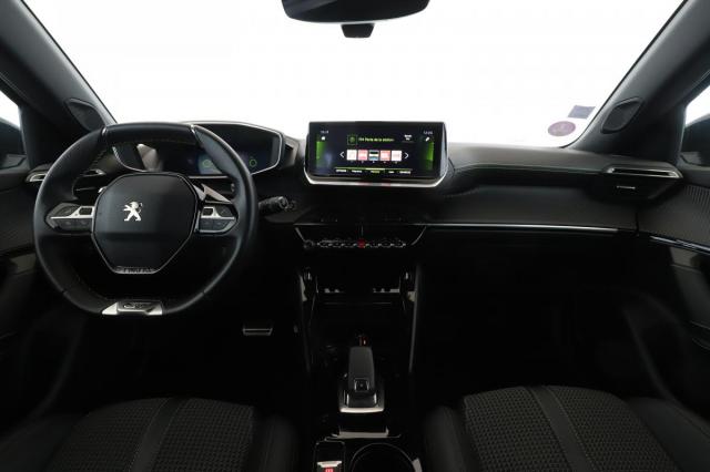 Peugeot 2008 image 7